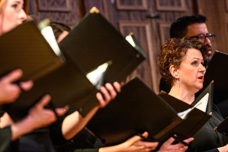 Soprano Brenda Enns singing with Tafelmusik Chamber Choir, 2019. Photo by Dahlia Katz.